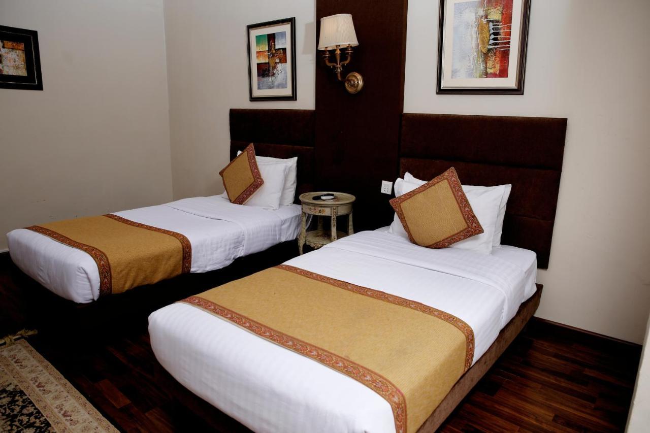 Ambassador Suites & Hotel איסלמאבד מראה חיצוני תמונה